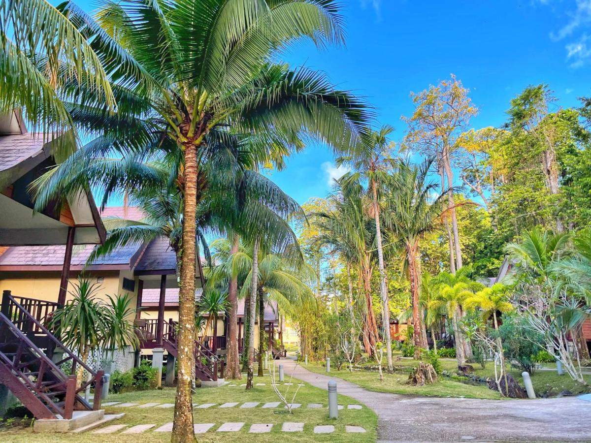 Tunamaya Beach & Spa Resort Tioman Island Kampong Mukut Eksteriør billede