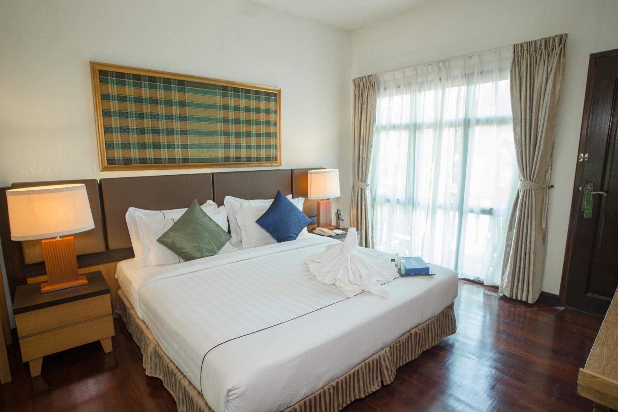 Tunamaya Beach & Spa Resort Tioman Island Kampong Mukut Eksteriør billede