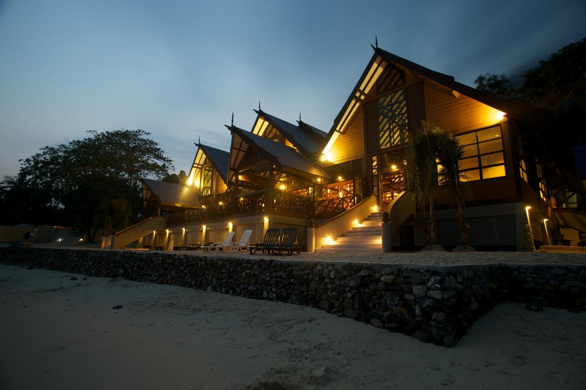 Tunamaya Beach & Spa Resort Tioman Island Kampong Mukut Eksteriør billede